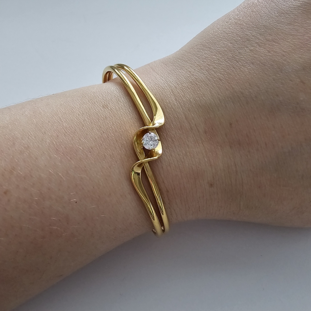 Vintage Sarah Coventry Gold Tone Cuff Bracelet Single Solitaire Crystal – MCM